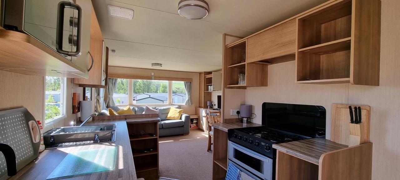 Holiday Caravan, Sleeps 6 - Hastings Holidays Hollington  エクステリア 写真